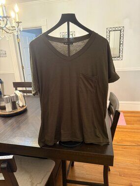 🌿 Casual Chic! Miholl Olive Green V-Neck Pocket Tee 👕